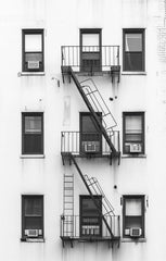 New York Street Photography - Simmetrie di Ferro e Cemento